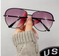 Retro Large Frame Sunglasses with Dual Beam Design